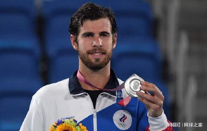 特别是在对 特别是在对