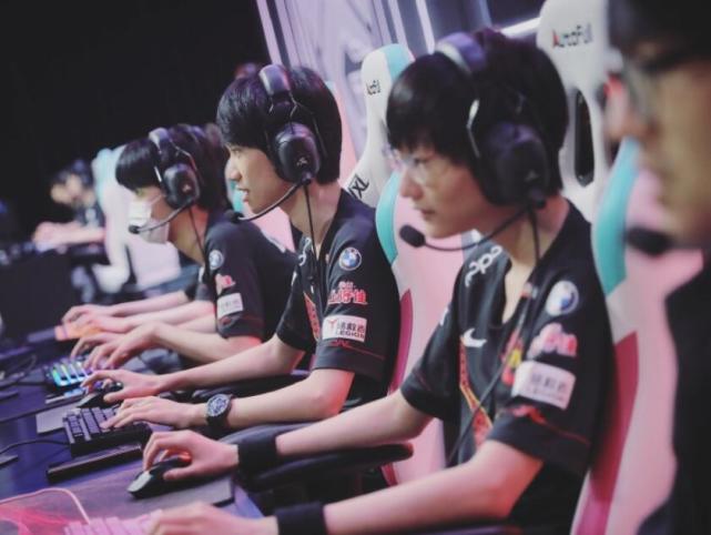 微风与场地 微风与场地